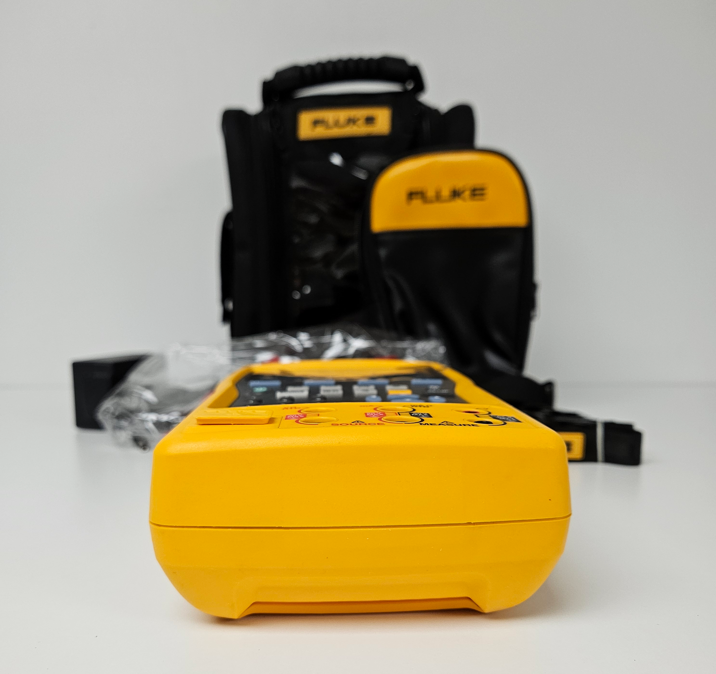 Fluke 754 Multi-Function Product Calibrator With HART Interface